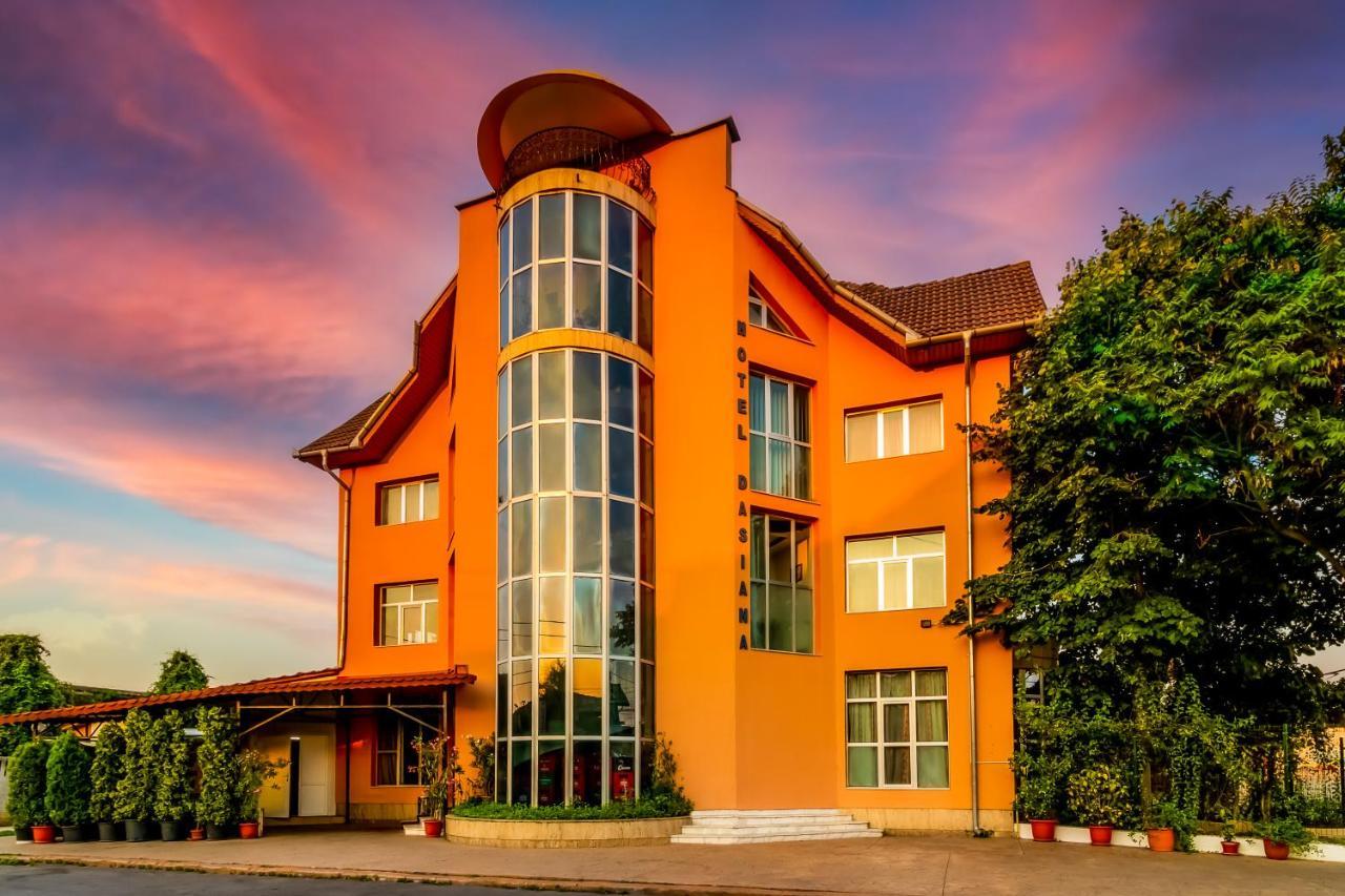 Motel Dasiana Тиргу-Жіу Екстер'єр фото