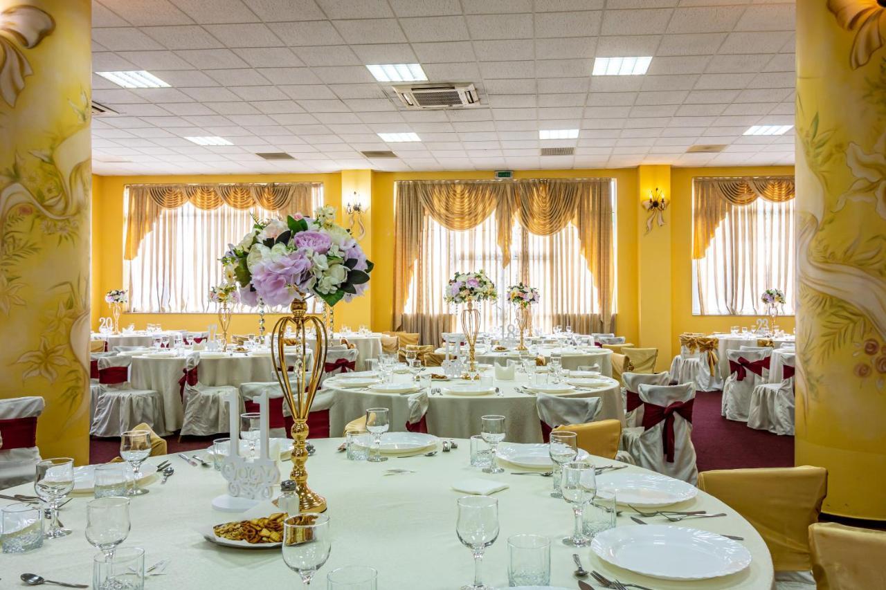 Motel Dasiana Тиргу-Жіу Екстер'єр фото