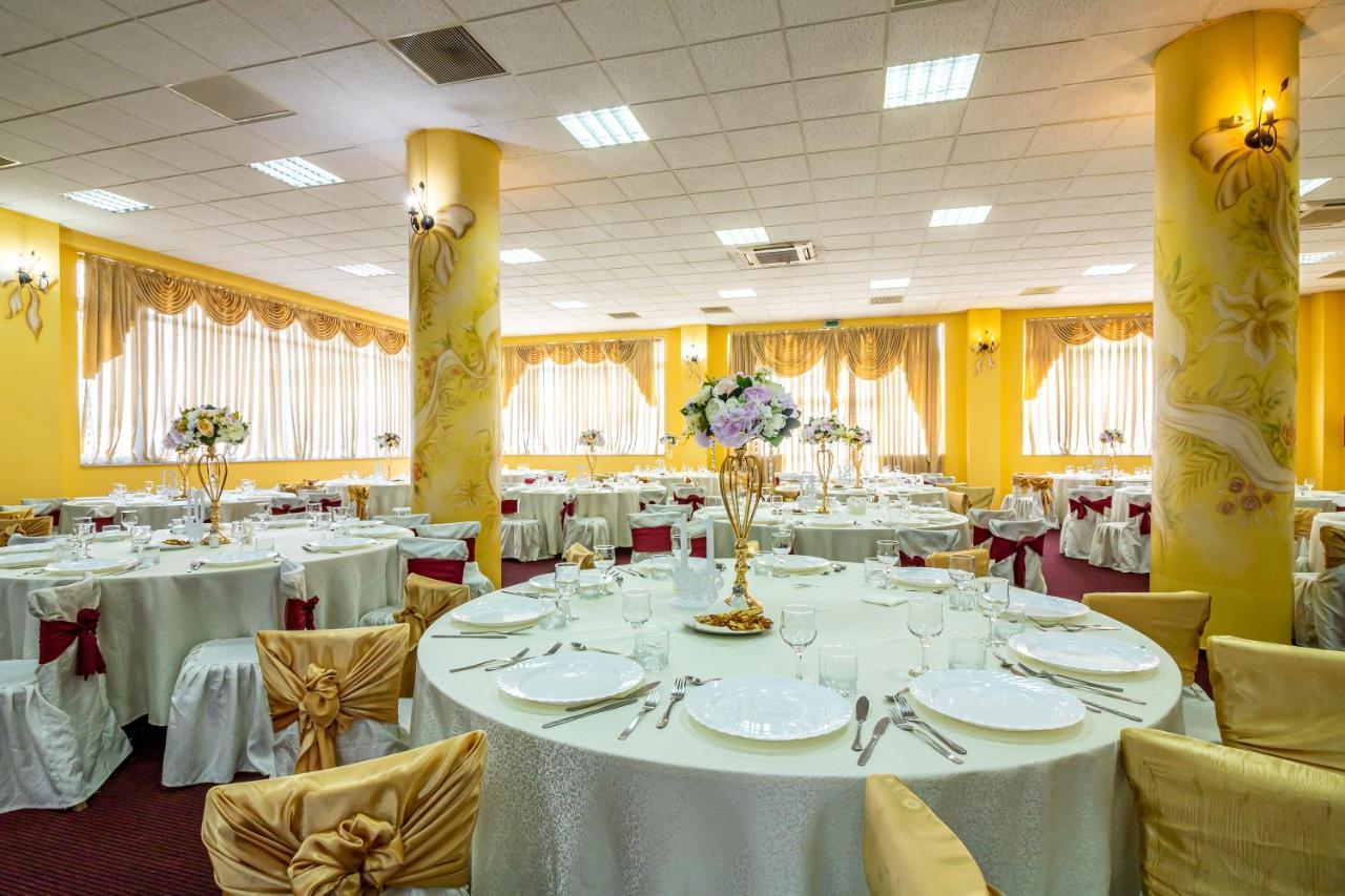 Motel Dasiana Тиргу-Жіу Екстер'єр фото