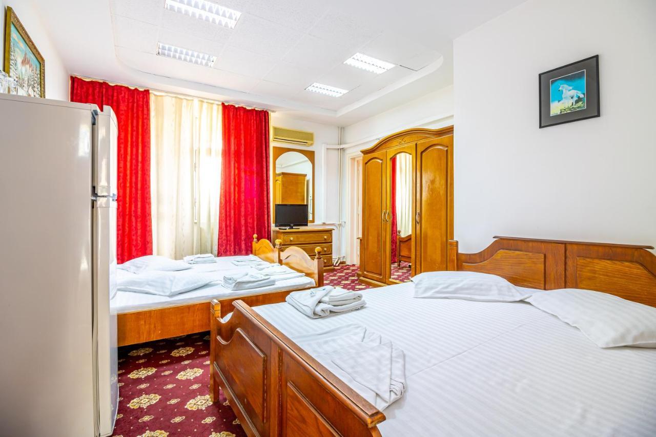 Motel Dasiana Тиргу-Жіу Екстер'єр фото