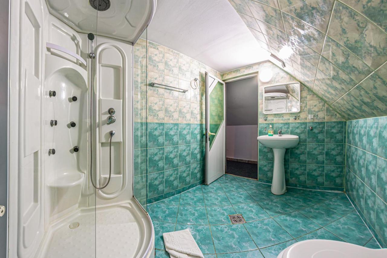 Motel Dasiana Тиргу-Жіу Екстер'єр фото