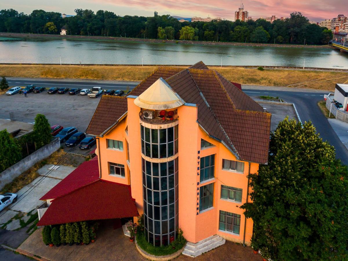 Motel Dasiana Тиргу-Жіу Екстер'єр фото