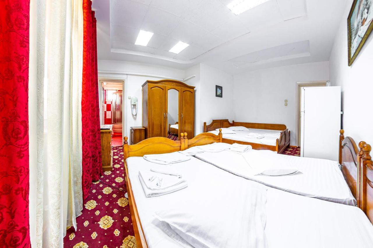Motel Dasiana Тиргу-Жіу Екстер'єр фото